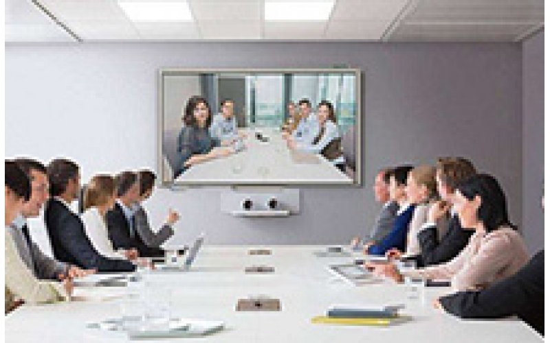 選擇智能會(huì)議一體機(jī)應(yīng)該著重考慮哪幾個(gè)方面？